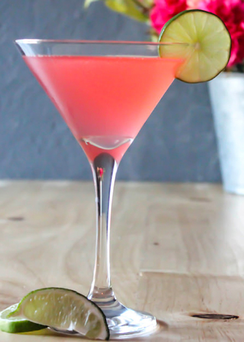The Sparkling Cosmo is one of the best cocktails for summer.