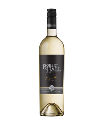 Robert Hall Sauvignon Blanc 2021 is one of the best Sauvignon Blancs for 2022.