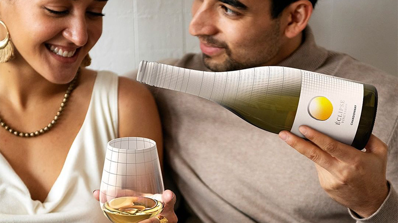 Photographers use lifestyle imagery to appeal to wine drinkers.