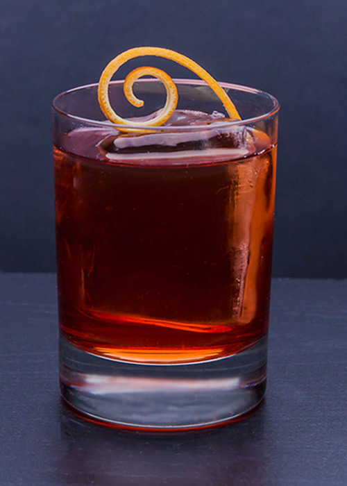 The Boulevardier is one of the most essential and popular bourbon cocktails for 2022.