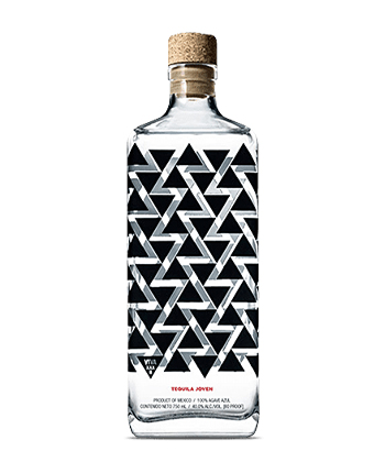 VIVA XXXII is one of the best bang-for-your-buck tequilas, according to bartenders.