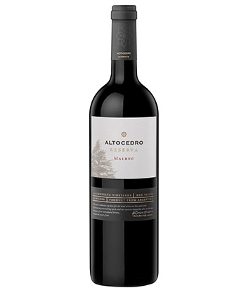 Altocedro Malbec Reserva 2018 is one of the best wines for Thanksgiving 2022.