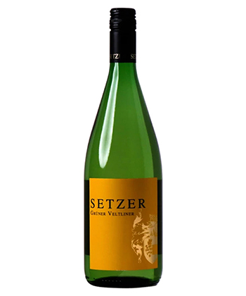 Weingut Setzer Grüner Veltliner 2020 is one of the best wines for Thanksgiving 2022.