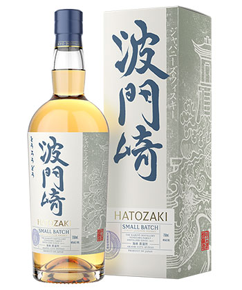 Hatozaki Small Batch Pure Malt Whisky is one of the best bottles of Japanese Whisky for 2022. 