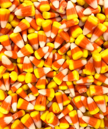 The 5 Best Cocktail Pairings for Leftover Halloween Candy [Infographic]