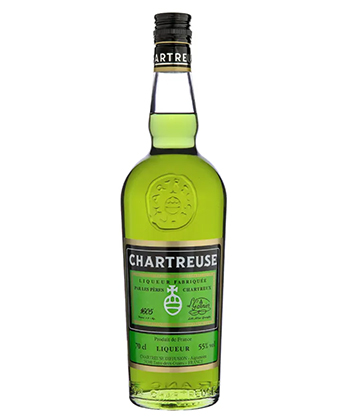 Chartreuse is one of the best liqueurs for your bar cart (2022).