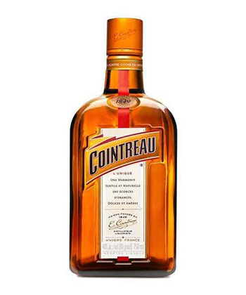 Cointreau is one of the best liqueurs for your bar cart (2022).