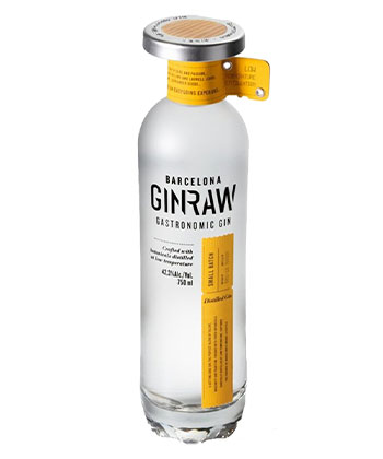 GINRAW is one of the best gins to gift this holiday season (2022). 