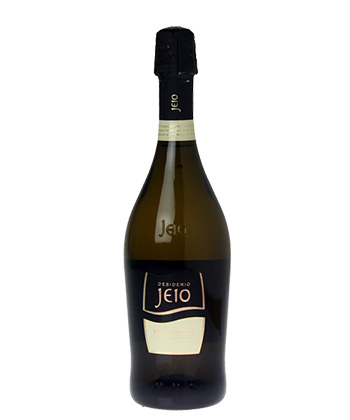 Bisol Desiderio 'Jeio' Brut is one of the best Proseccos for 2023. 