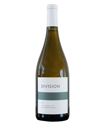 Division Winemaking Company Chardonnay 'Un' Willamette Valley 2021 is one of the best Chardonnays from Oregon.