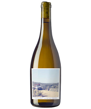 Roberto Henriquez Semillón 2021 is a go-to bottle this spring for sommeliers. 