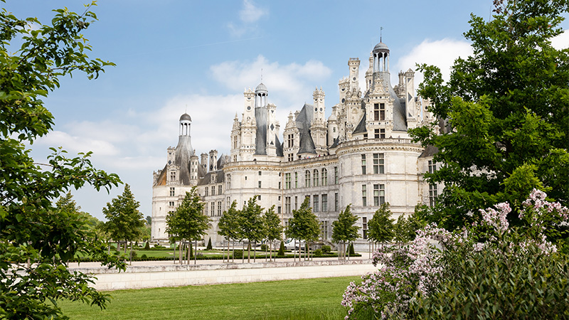 The Loire Valley, France is one of the best wine travel destinations for 2023. 