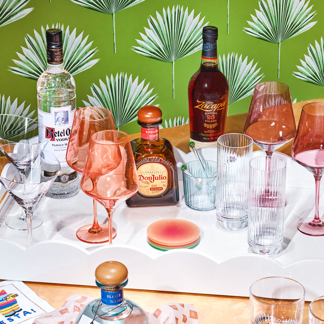 An Essential Glassware Guide For Serving Drinks Like A Pro [Infographic