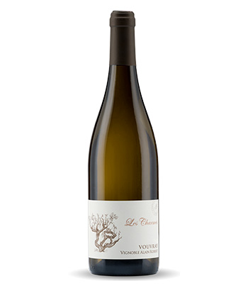 Vignoble Alain Robert Vouvray 'Les Charmes' 2021 is one of the best Vouvrays from the Loire Valley. 