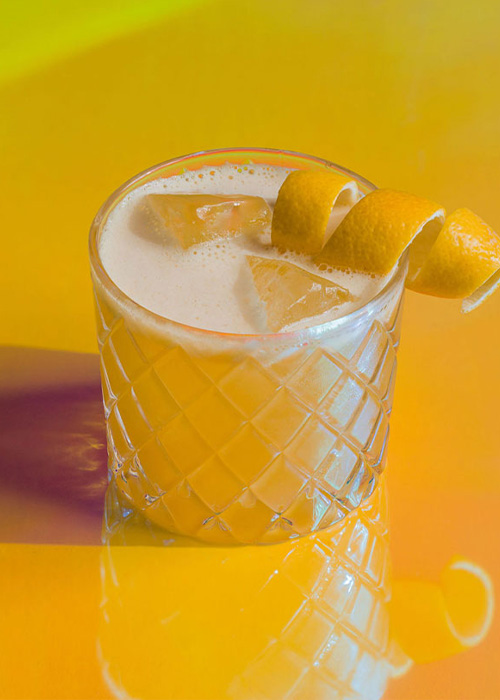 The Gold Rush is one of the most Essential and Popular Bourbon Cocktails For 2023
