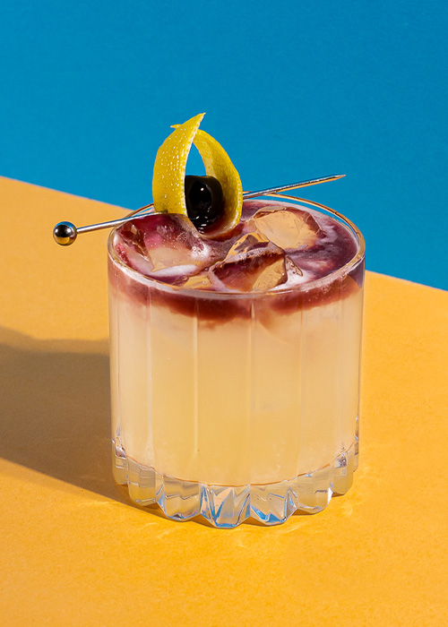 The New York Sour is one of the most Essential and Popular Bourbon Cocktails For 2023
