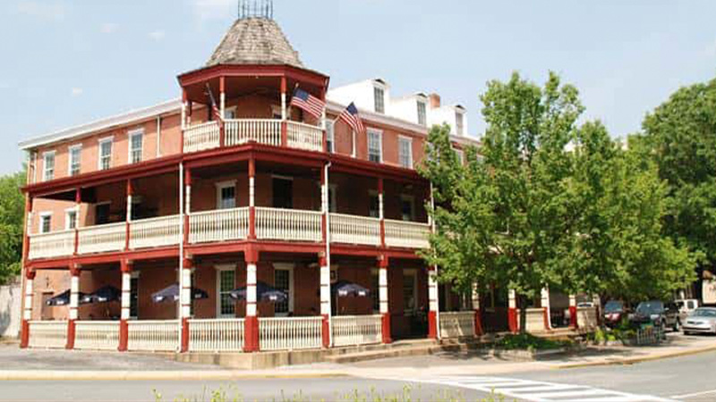 Delaware: Deer Park Tavern is one of the most haunted bars in America. 