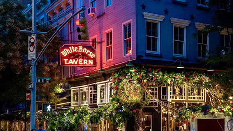 New York: White Horse Tavern is one of the most haunted bars in America. 