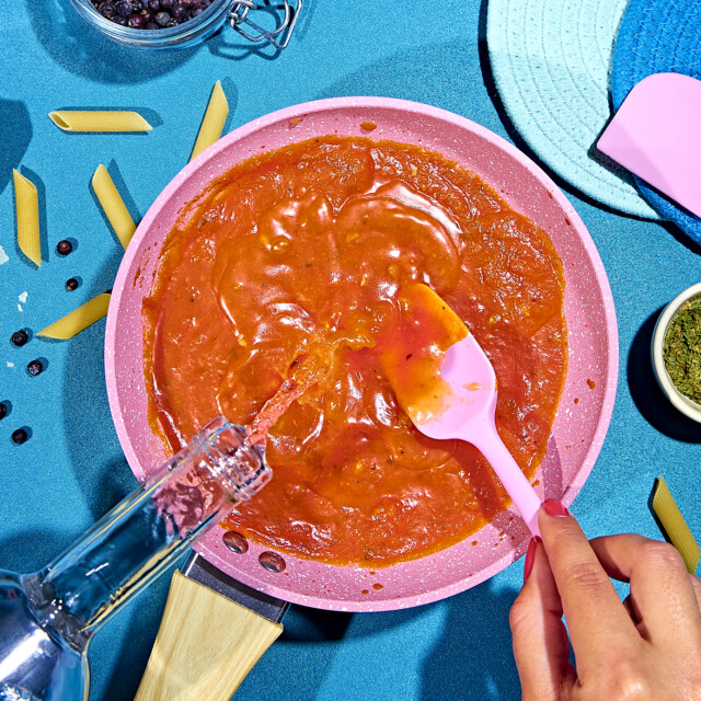 Is There a Right Time to Add Vodka to Your Pasta Sauce? An Investigation