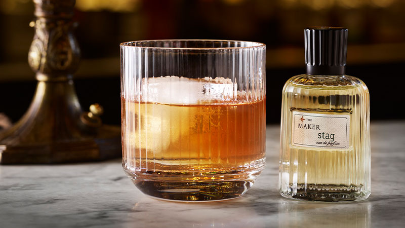 A cocktail and fragrance pairing from The Maker hotel. 