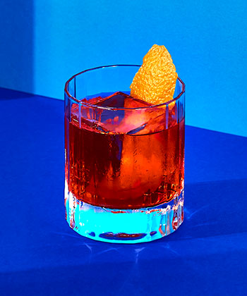 The Boulevardier is one of the best Negroni variations. 