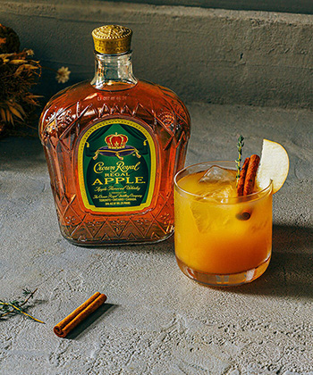 The Maple Apple is one of the best cocktails for Thanksgiving. 