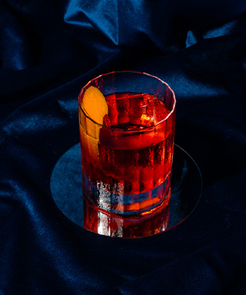 The Negroni is one of the best cocktails for Thanksgiving. 
