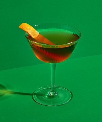 The Emerald is one of the best cold weather whiskey cocktails. 