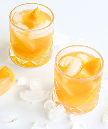 The Bourbon Peach Punch is one of the most essential and popular whiskey cocktails from 2023. 