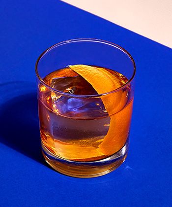 The Old Fashioned is one of the most essential and popular whiskey cocktails from 2023. 