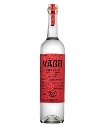 Mezcal Vago Ensamble en Barro is one of the best mezcals for gifting this year. 
