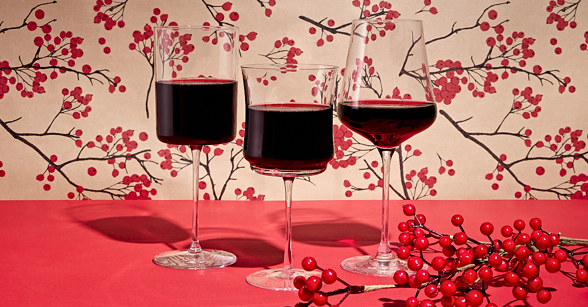The 7 Best Red Wines to Gift This Holiday (2023) VinePair