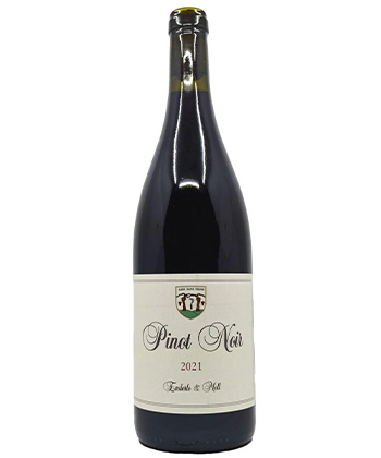 Enderle & Moll Pinot Noir Basis 2021 is one of the best red wines for 2024. 
