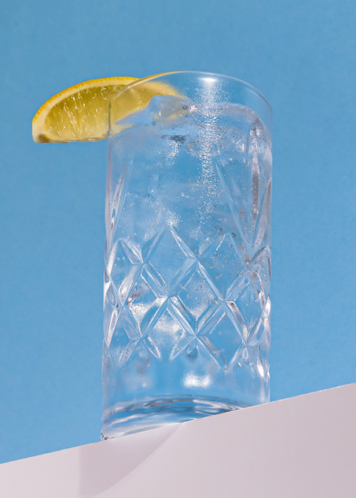 The Gin & Tonic is a go-to airport lounge drink, according to travel writers. 