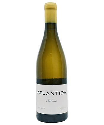 Alberto Orte's Atlantida Blanco is one of the best bang for your buck white wines, according to sommeliers. 