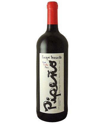 Cacique Maravilla Pipeño is one of the best bang-for-your-buck red wines, according to somms. 