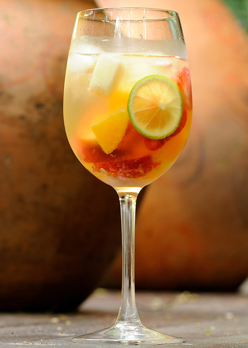 Sparkling Sangria is one of the best White Sangria recipes. 