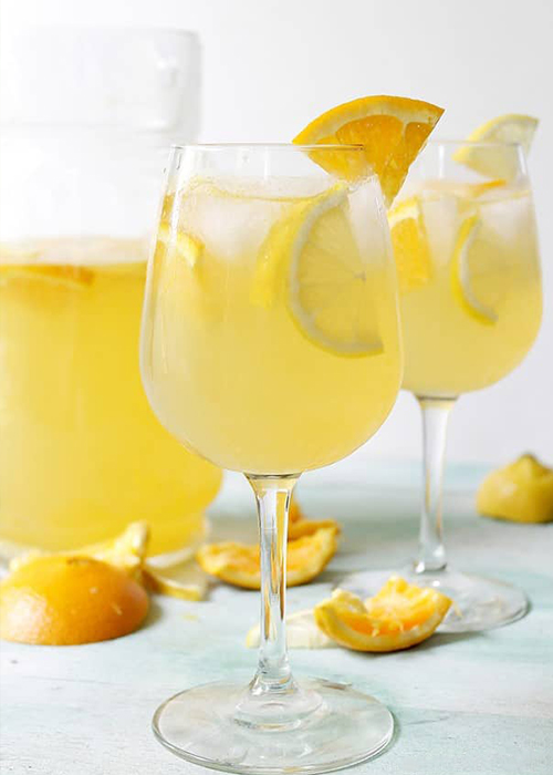 This White Sangria recipe is one of the best White Sangria recipes. 