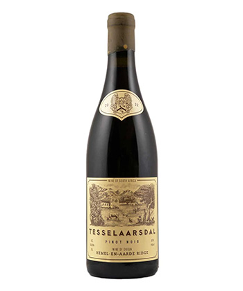 Tesselaarsdal Pinot Noir Hemel-en-Aarde Ridge 2022 is one of the best Pinot Noirs from South Africa. 