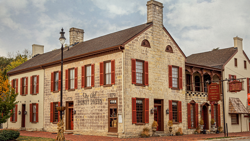 Old Talbott Tavern is the oldest hotel in Kentucky. 
