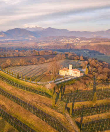 Take A Closer Look at Franciacorta DOCG With an Expert Mapmaker