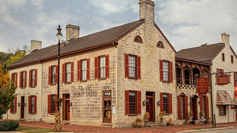 The Oldest Bar in Kentucky is Talbott Tavern (1779)