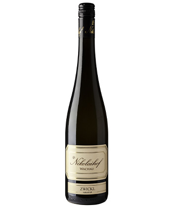 Nikolaihof ‘Zwickl’ Wachau Grüner Veltliner 2022 is one of the best Grüner Veltiners for 2024. 