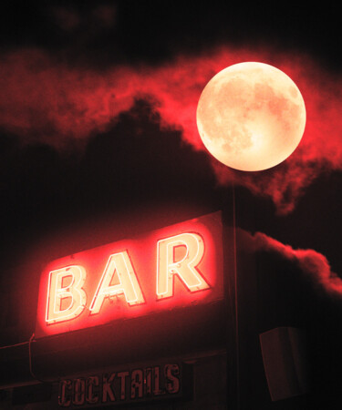 Do Bar Guests Act Crazier During a Full Moon?