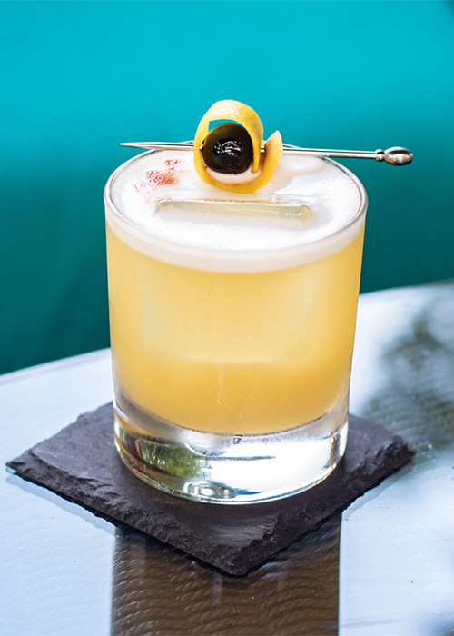 If Weightlifting were a cocktail, it would be the Whiskey Sour