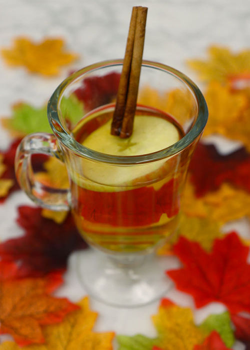 The Fiery Caramel Apple Hot Toddy is one of the best apple cocktails for fall. 