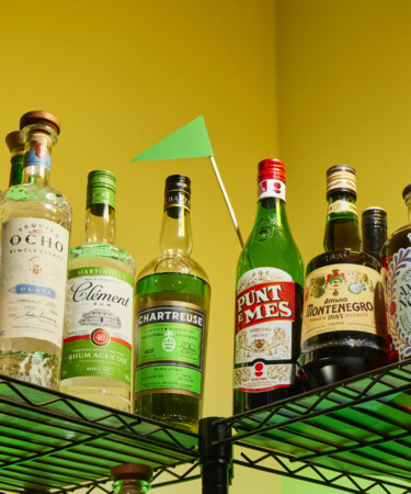 We Asked 10 Bar Professionals: What Bottle Is a ‘Green Flag’ When You See It at a Bar?