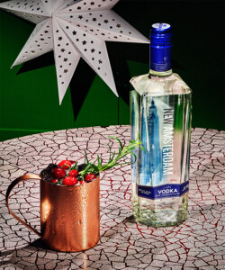 The New Amsterdam Vodka Holiday Mule