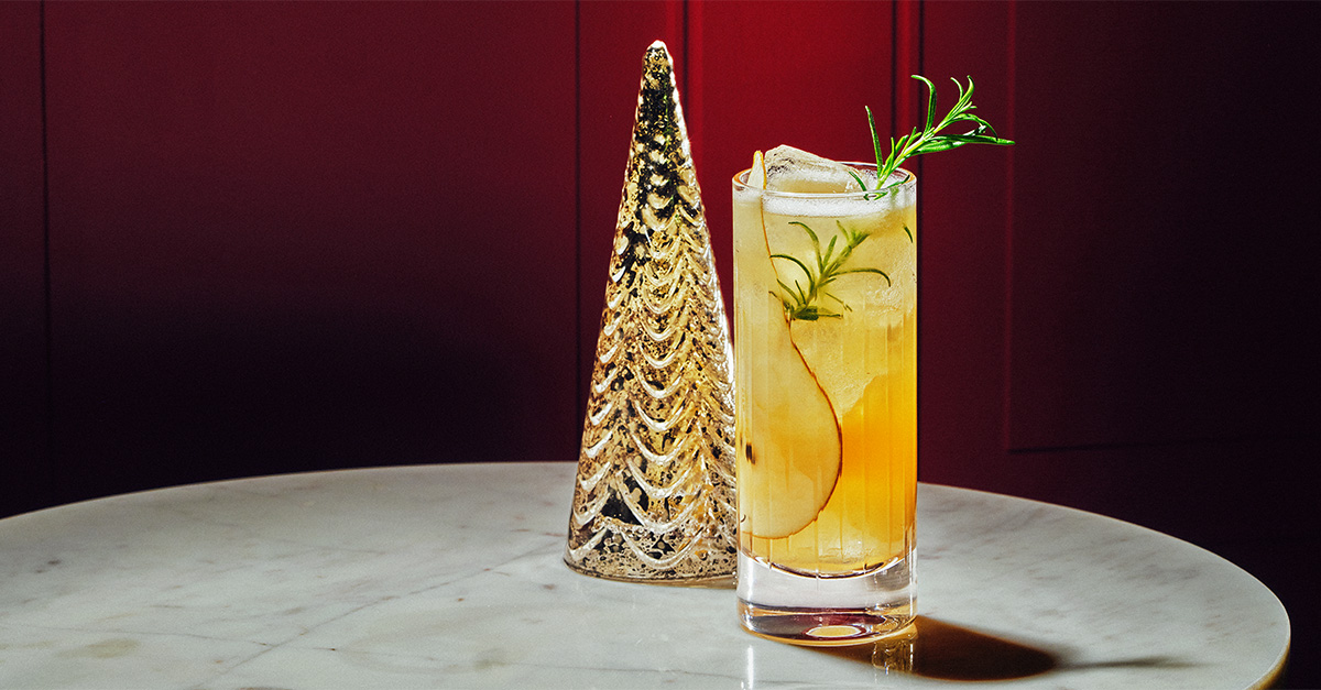 The Stratusphere Ginger-Pear Collins | VinePair
