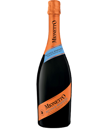 Mionetto One Alcohol-Removed Sparkling Wine is one of the best non-alcoholic wines for 2025. 